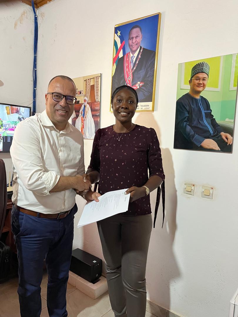 Signature du protocole d'accord pour les travaux du Complexe Économique de Longstar RCA